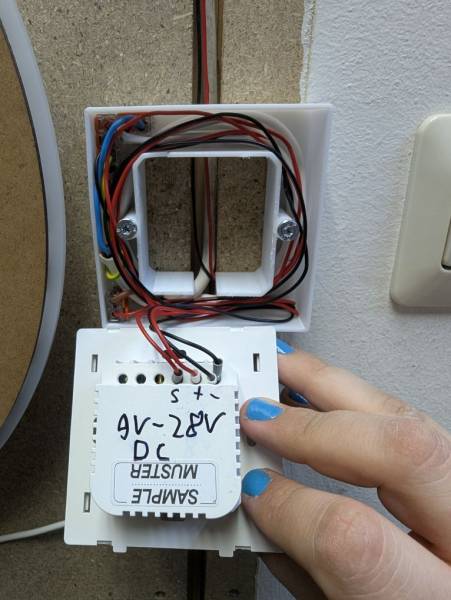 touchrelais_mounting.jpg touchrelais_mounting.jpg