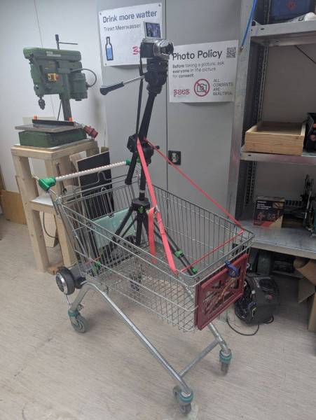 kamerawagen.jpg kamerawagen.jpg