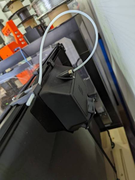 auslass.jpg auslass.jpg