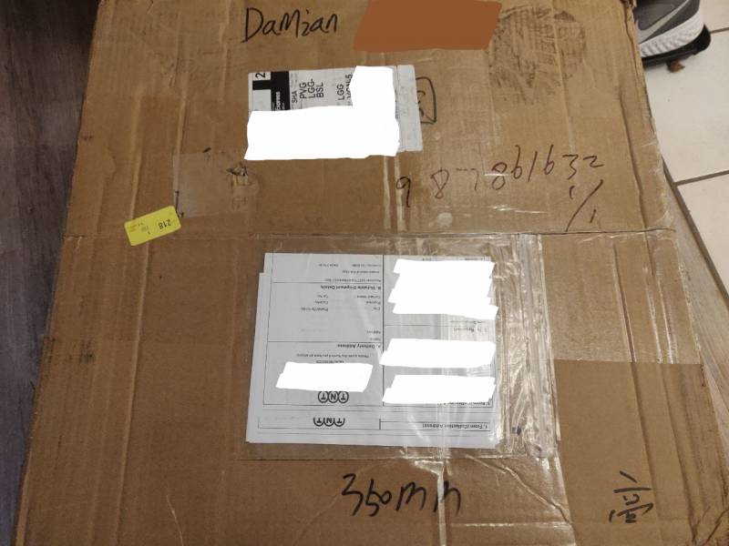 paket_zensiert paket_zensiert